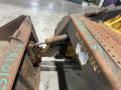 New Holland L785 Right/Passenger Hydraulic Cylinder - Used | P/N 771699