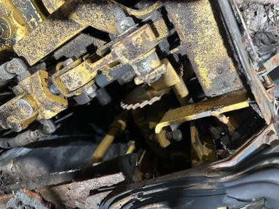 New Holland L785 Right/Passenger Hydraulic Motor - Used | P/N 632482