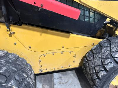 CAT 272C Right/Passenger Equip Panel/Cover - Used