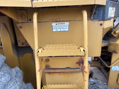 CAT 924H Right/Passenger Equip Panel/Cover - Used | P/N 1621982