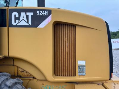CAT 924H Left/Driver Equip Panel/Cover - Used | P/N 1988946