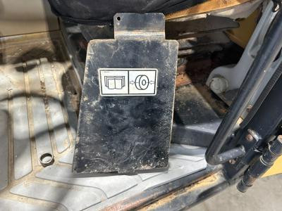 CAT TH220B Left/Driver Equip Panel/Cover - Used | P/N 1741327