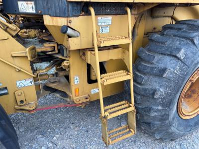 CAT 924H Left/Driver Step - Used | P/N 2848497
