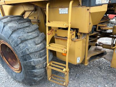 CAT 924H Right/Passenger Step - Used | P/N 2848497
