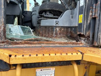 CAT 924H Left/Driver Step - Used | P/N 1345214