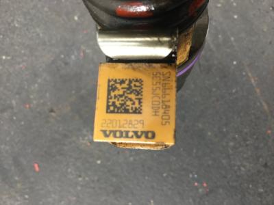 22102829 | Volvo D13 Engine Fuel Injector for Sale