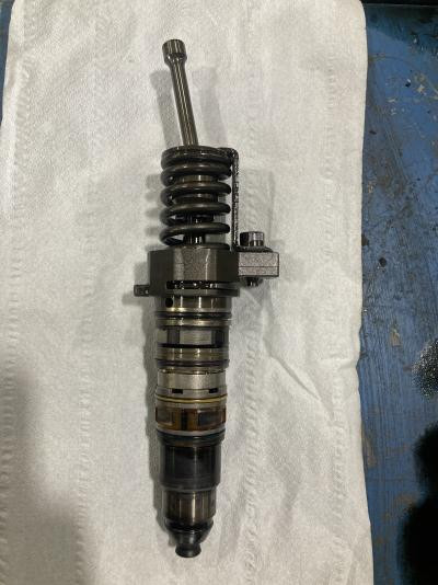 209984 | Cummins ISX Engine Fuel Injector for Sale