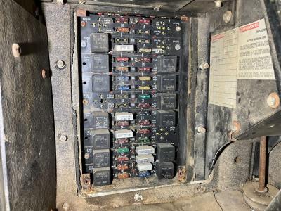 Kenworth W900L Fuse Box for Sale