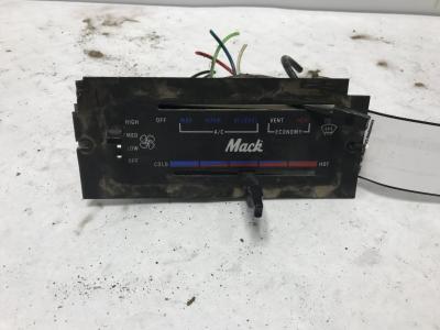 Mack CL600 Heater A/C Temperature Controls - Used