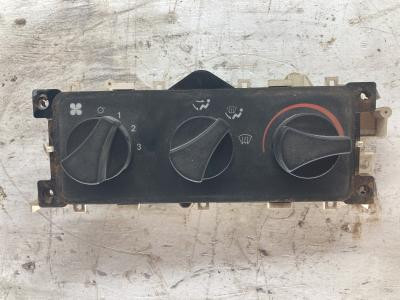Freightliner FL70 Heater A/C Temperature Controls - Used