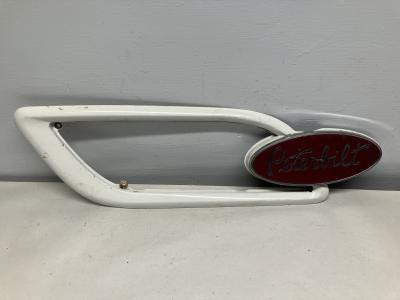 L18-6014R | Peterbilt 386 Hood Side Vent for Sale