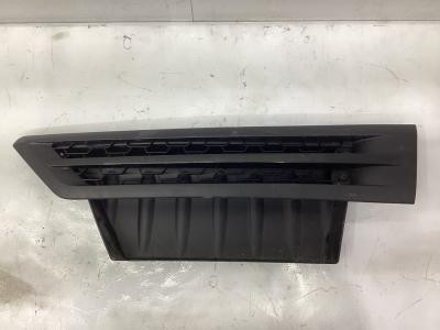 Freightliner CASCADIA Left/Driver Hood Side Vent - Used | P/N 1720843000