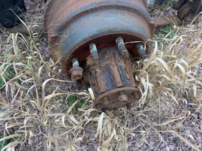 International 4300 Hub for Sale