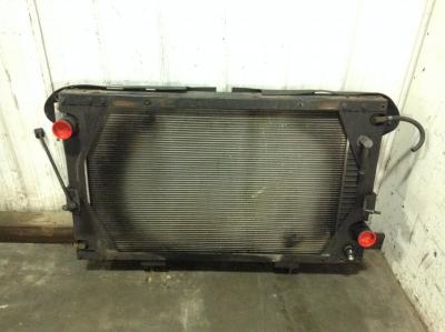 7442 Radiator International 7400 Radiator for Sale