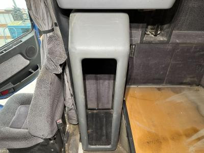 Volvo VNL Right/Passenger Sleeper Cabinet - Used