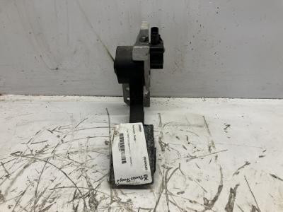 Mack GU813 Foot Control Pedal - Used