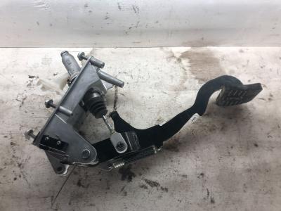 Kenworth T680 Left/Driver Foot Control Pedal - Used | P/N 1000290148