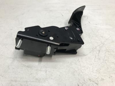 キャビテーション throttle-pedal-yt-ottawa-