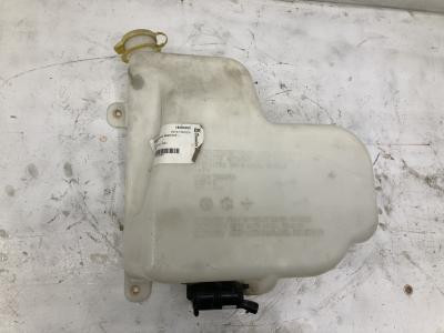 34QT417M | Mack GU400 Windshield Washer Reservoir for Sale