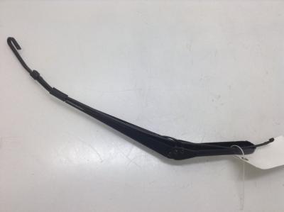 S-21052 | Volvo VNL Windshield Wiper Arm for Sale