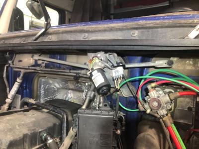 Volvo VNL Wiper Transmission for Sale