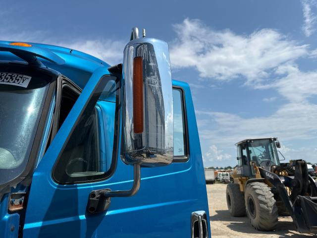 2015 International PROSTAR Left Door Mirror | Material: Poly/Chrome