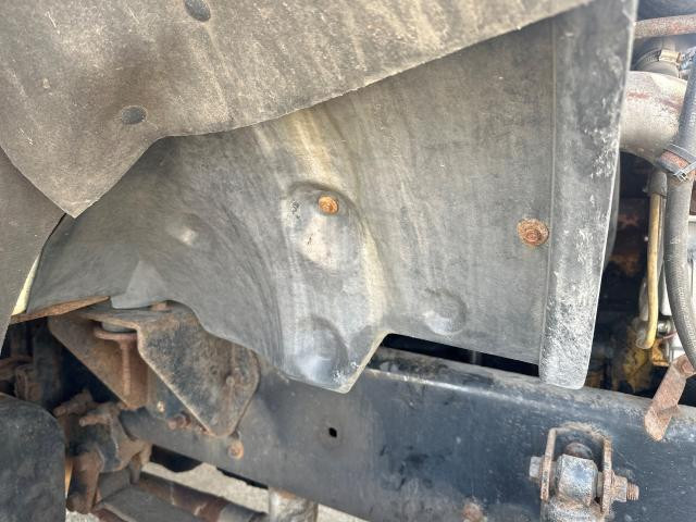 2004 Ford F650 Right Inner Fender