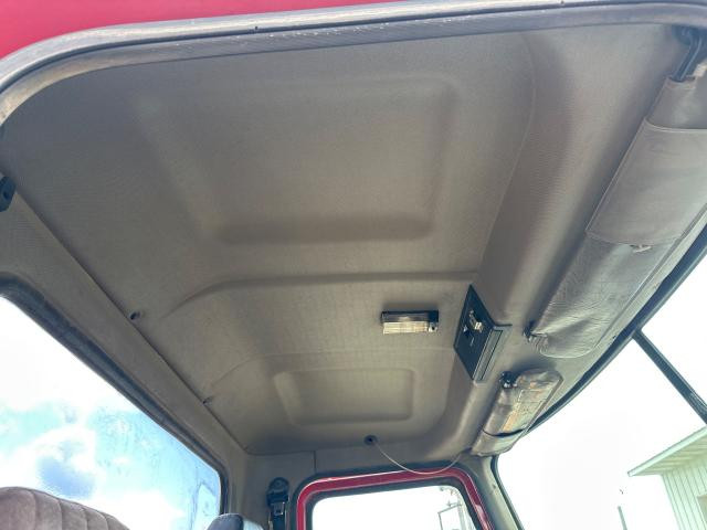2006 Mack CXN Headliner