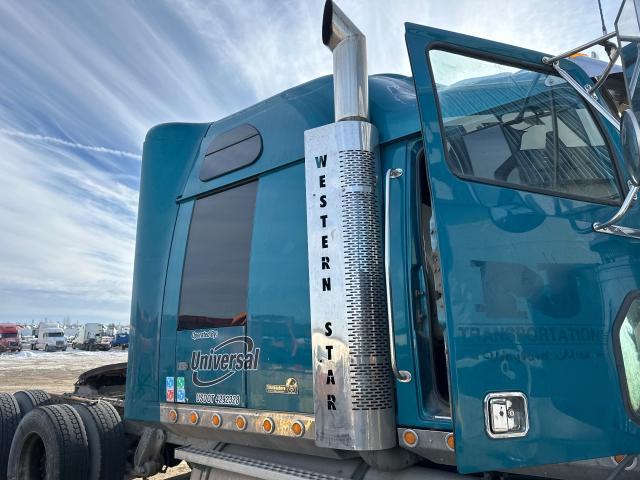 2005 Western Star Trucks 4900 Right Stack