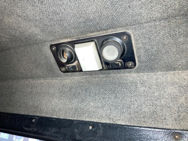 1996 Kenworth T600 Lighting, Interior: Right Side Is Missing Lense