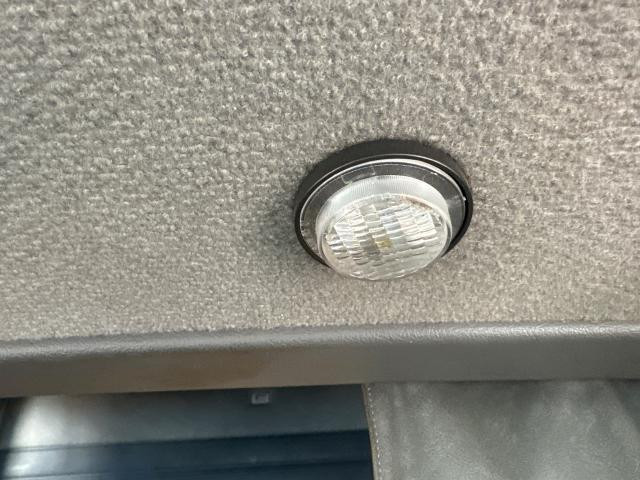 2017 Mack CXU Lighting, Interior