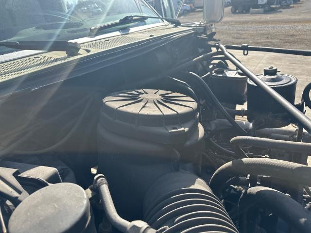 1995 Ford F800 10-inch Poly Donaldson Air Cleaner