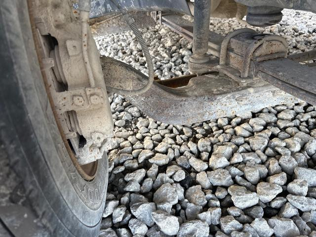 2004 Gm ALL Axle Assembly, Front