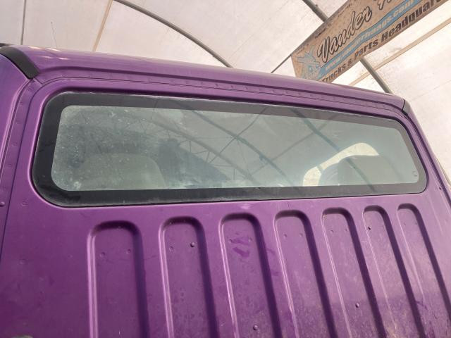 2010 Freightliner M2 106 Back Glass