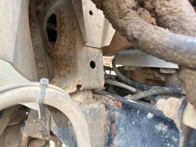 2006 Mack CXN Right Cab Suspension