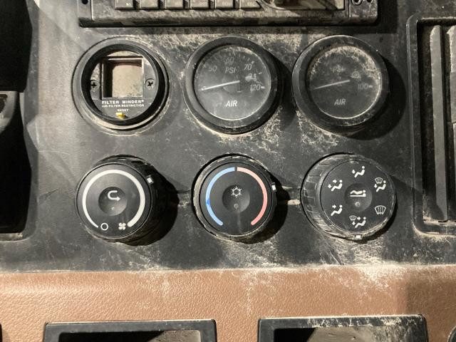 2020 Freightliner CASCADIA Heater & AC Temp Control
