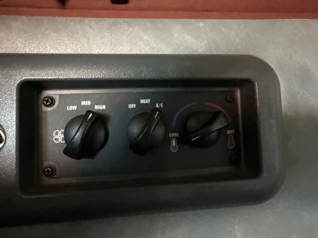 2016 Mack CXU Control