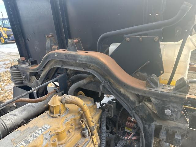 1999 Gmc T6500 Right Cab Suspension