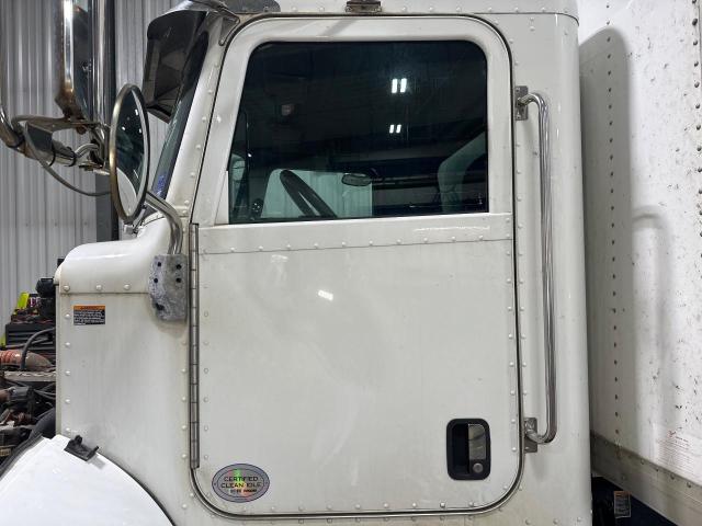 2017 Peterbilt 337 Left Door