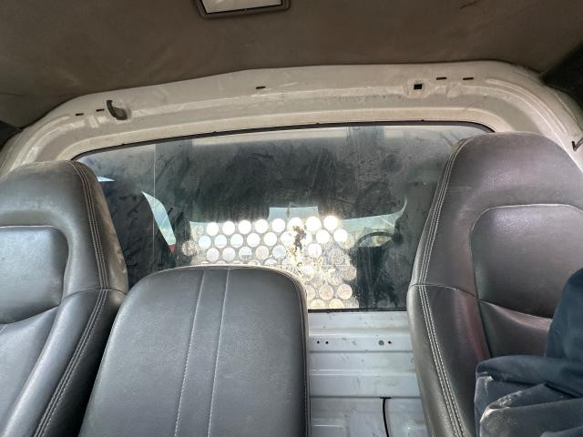 2004 Gmc C5500 Back Glass