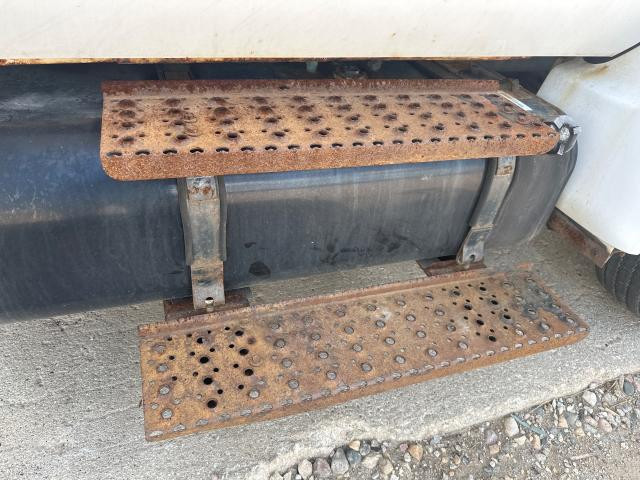 2004 Ford F650 Fuel Tank Strap | Tank Dia: 20x13 | Strap Width: 2.50