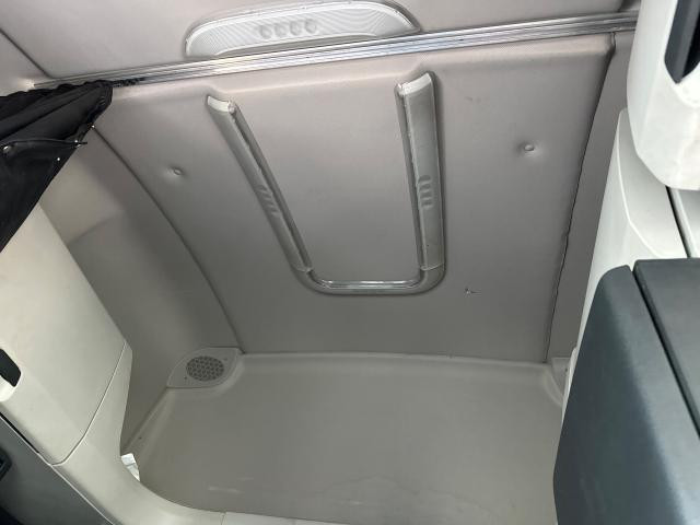 2018 Freightliner CASCADIA Headliner