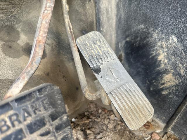 1999 International 4700 Foot Control Pedals