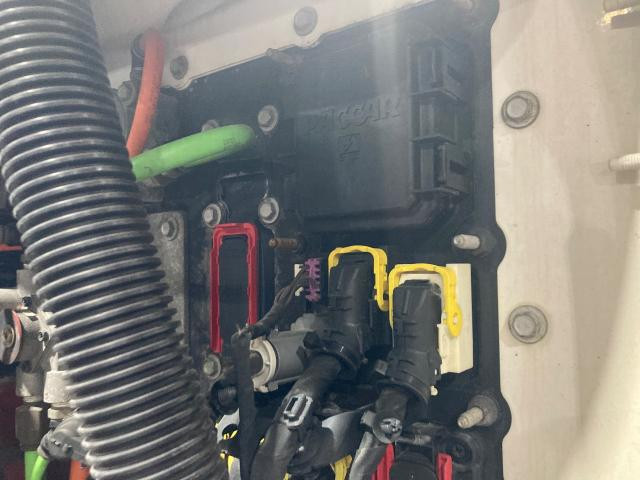 2014 Kenworth T680 Fuse Box