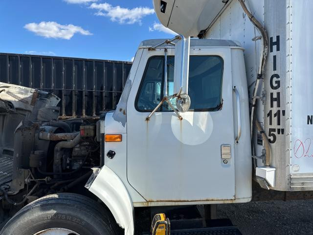 Shell Cab Assembly, 2002 International 4700 : Daycab