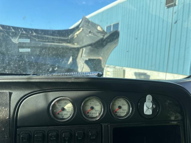 International PROSTAR Dash Panel: Gauge