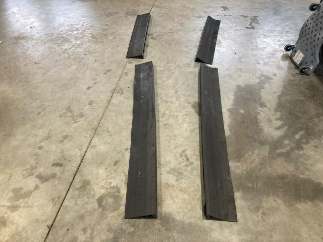 Kenworth T680 White Rubber Only Fairing/Cab Extender