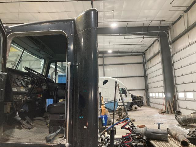 Kenworth T600 Black Left Lower Fairing/Cab Extender