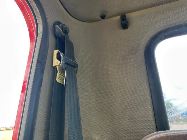 2006 Mack CXN Right Seat Belt Assembly