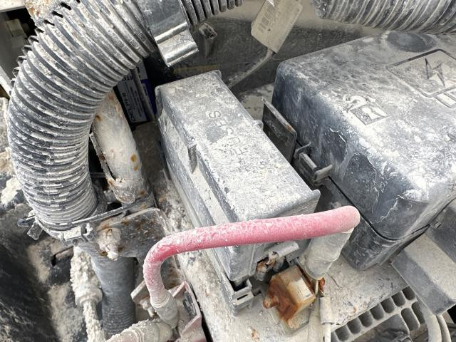 2004 Gmc C5500 Right Fuse Box